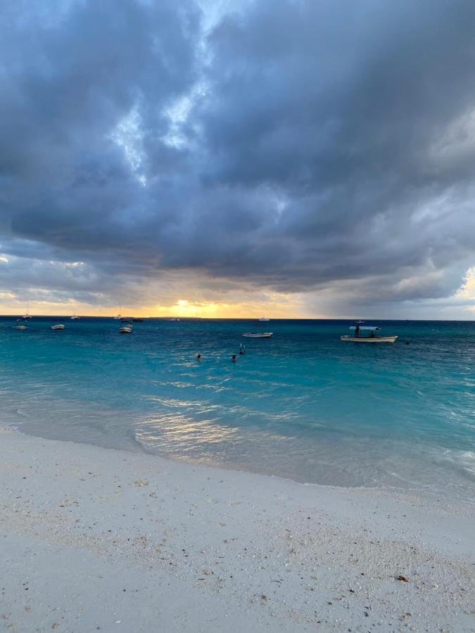 Darwesh Nyumba Lodge Nungwi Exteriör bild